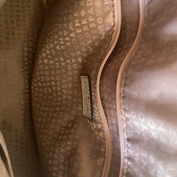 White Kate Spade polka dot tote bag gold accents - Picture 4 of 4